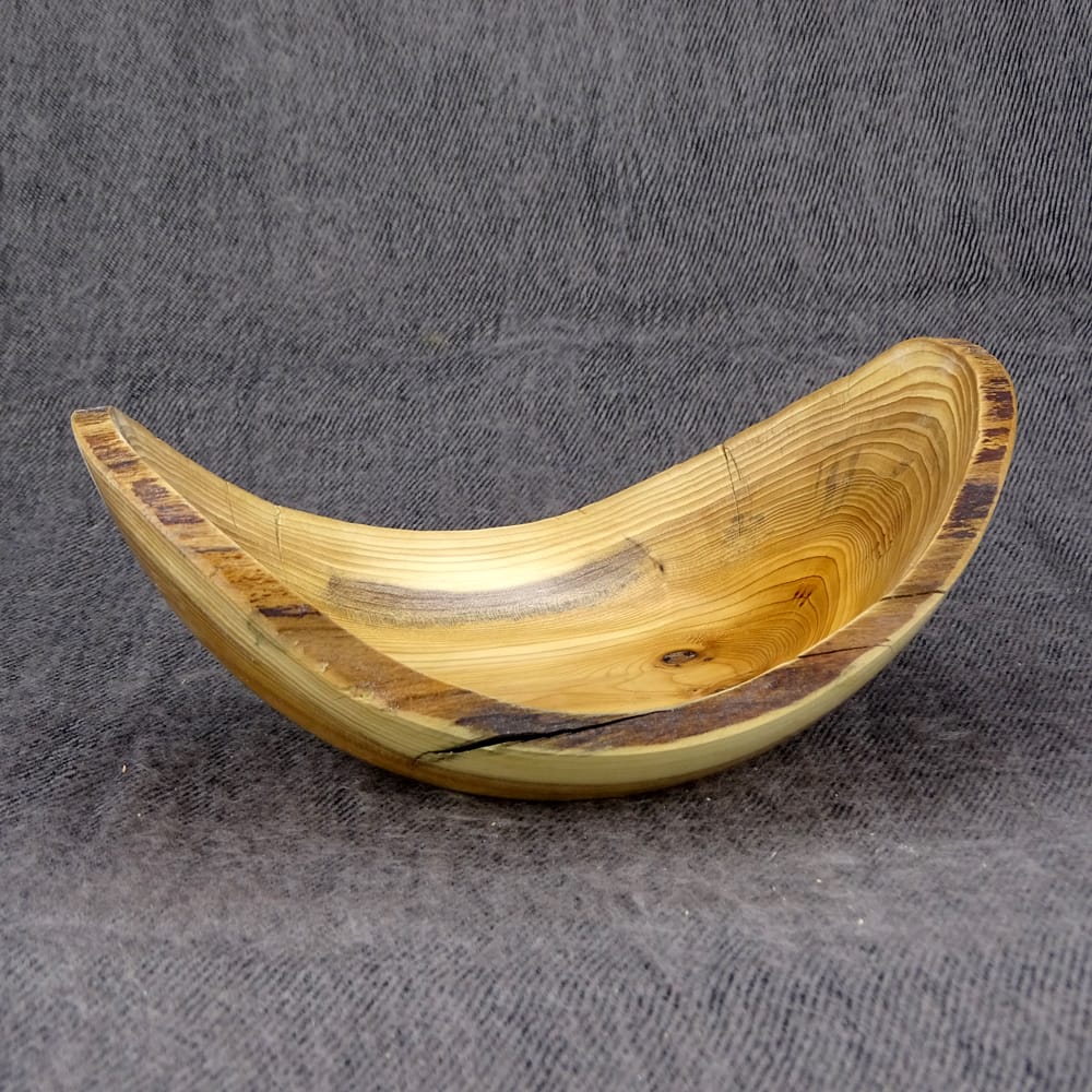 Ovale Schale aus Eibenholz